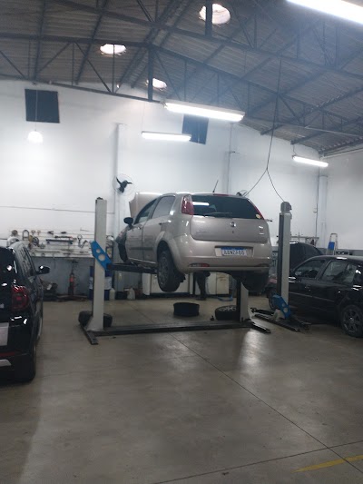 Foto de BOX 6 - OFICINA MECÂNICA