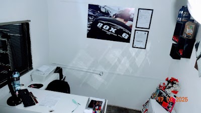Foto de BOX 6 - OFICINA MECÂNICA