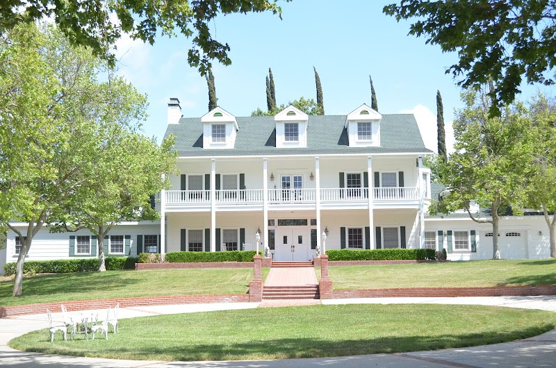 Thatcher Manor Weddings