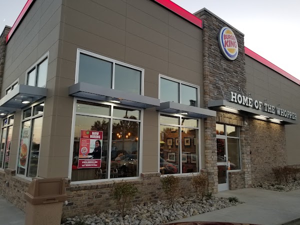 BURGER KING exterior