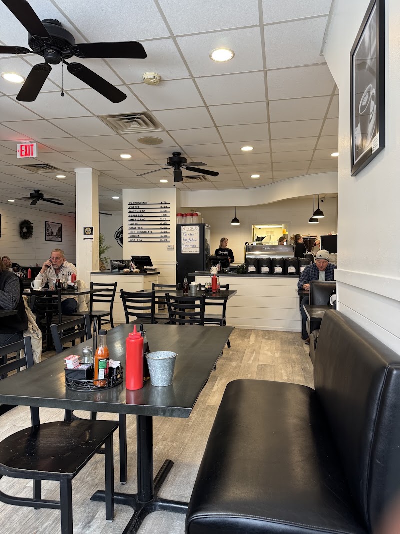 Cannella Cafe photo 3