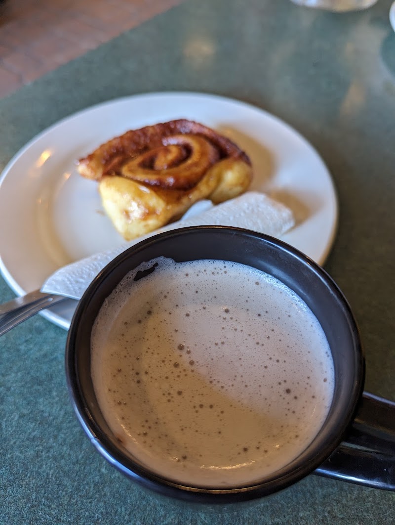 Mandolin's Bagel & Coffeehouse photo 2