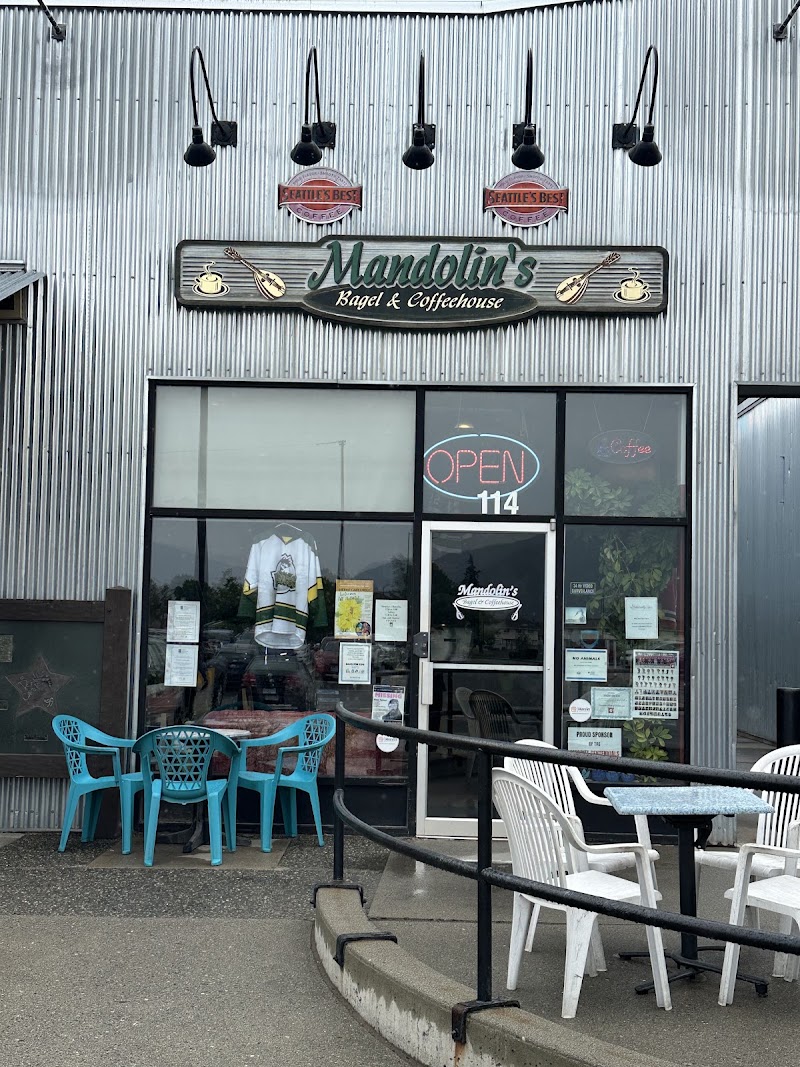 Mandolin's Bagel & Coffeehouse photo 4