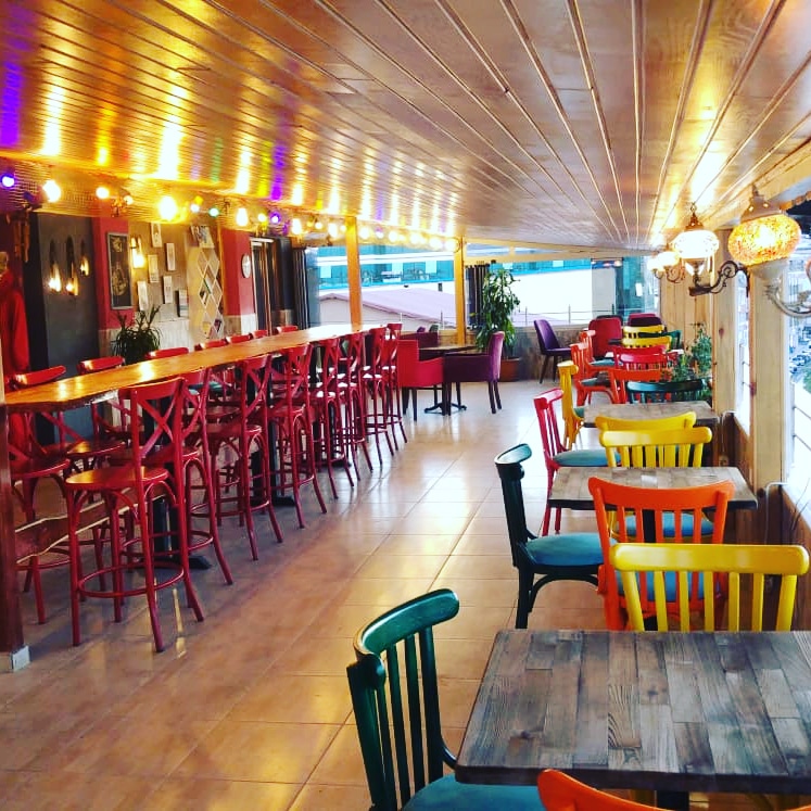 Madiya Cafe Mutfak & Kahvaltı mekanı