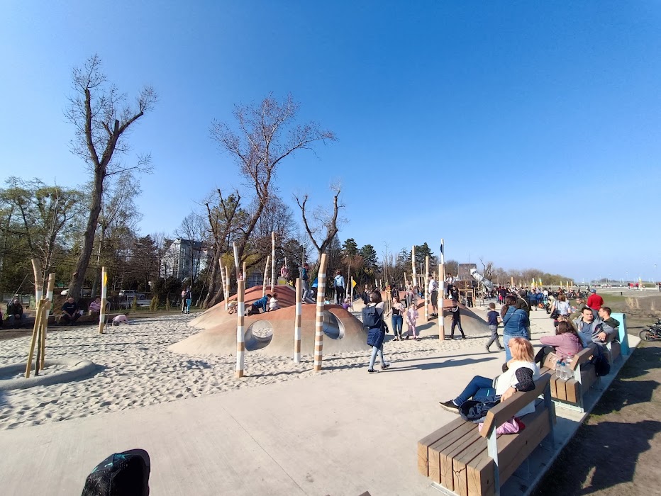 Pünkösdfürdő Park fotoğraf 1