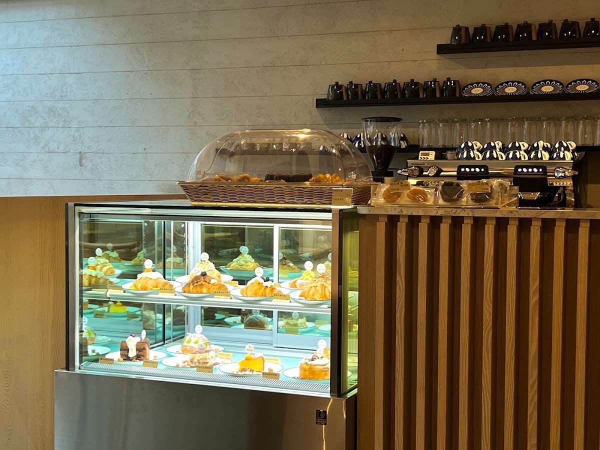 Snob Cafe｜早午餐｜可頌專賣