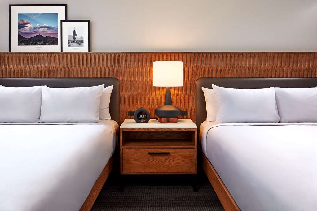 Senna House Scottsdale, Curio Collection by Hilton, dog-friendly hotel