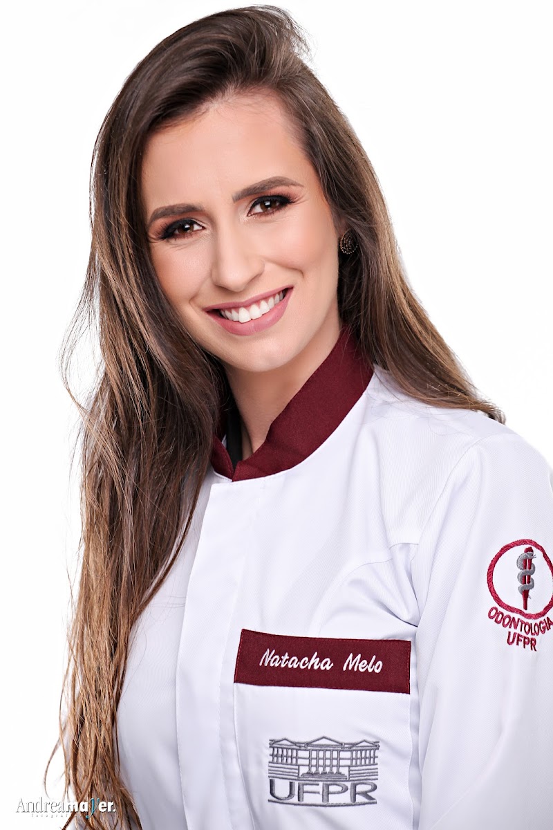 Dra Natacha Melo - Cirurgiã Dentista