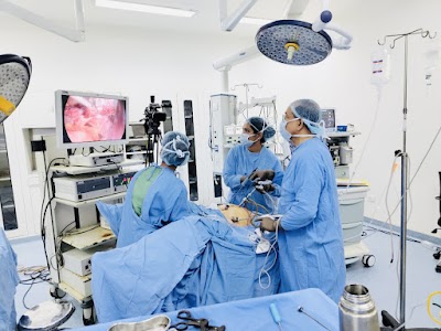 Dr Gunjan Gulati - Image 2