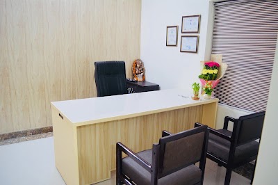 Dr Gunjan Gulati - Image 3