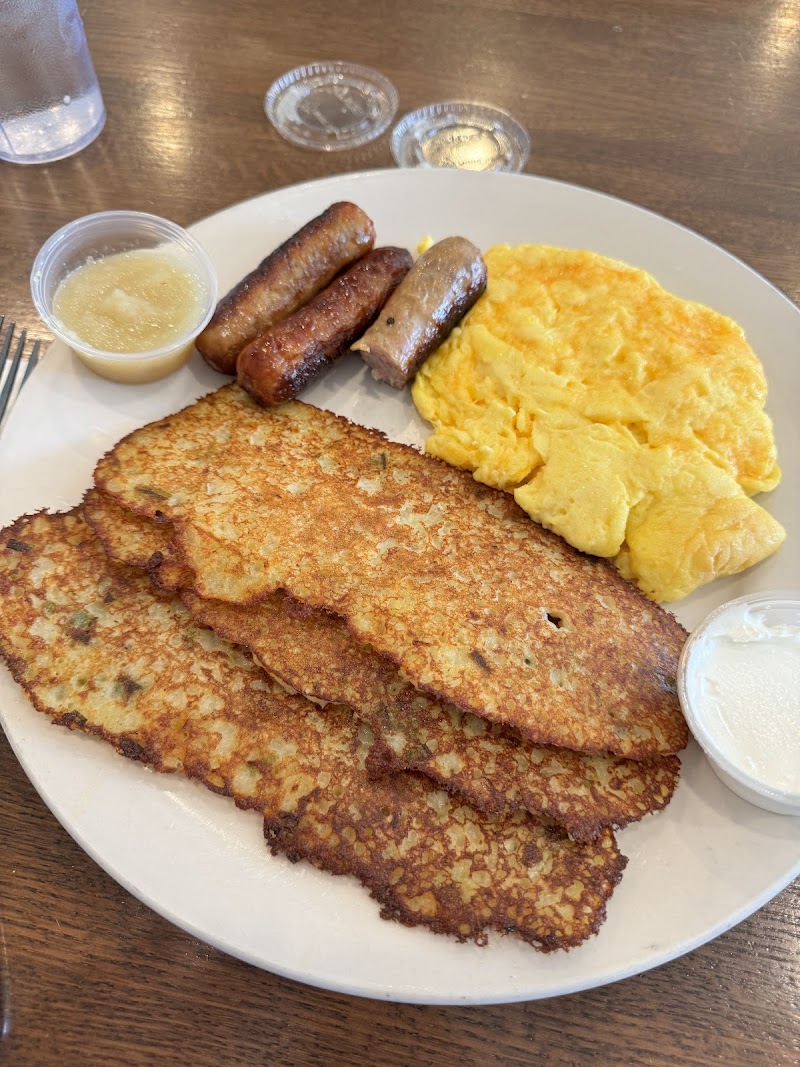 Pomegranate Restaurant & Cafe photo 4