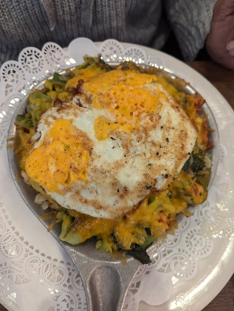 Pomegranate Restaurant & Cafe photo 4