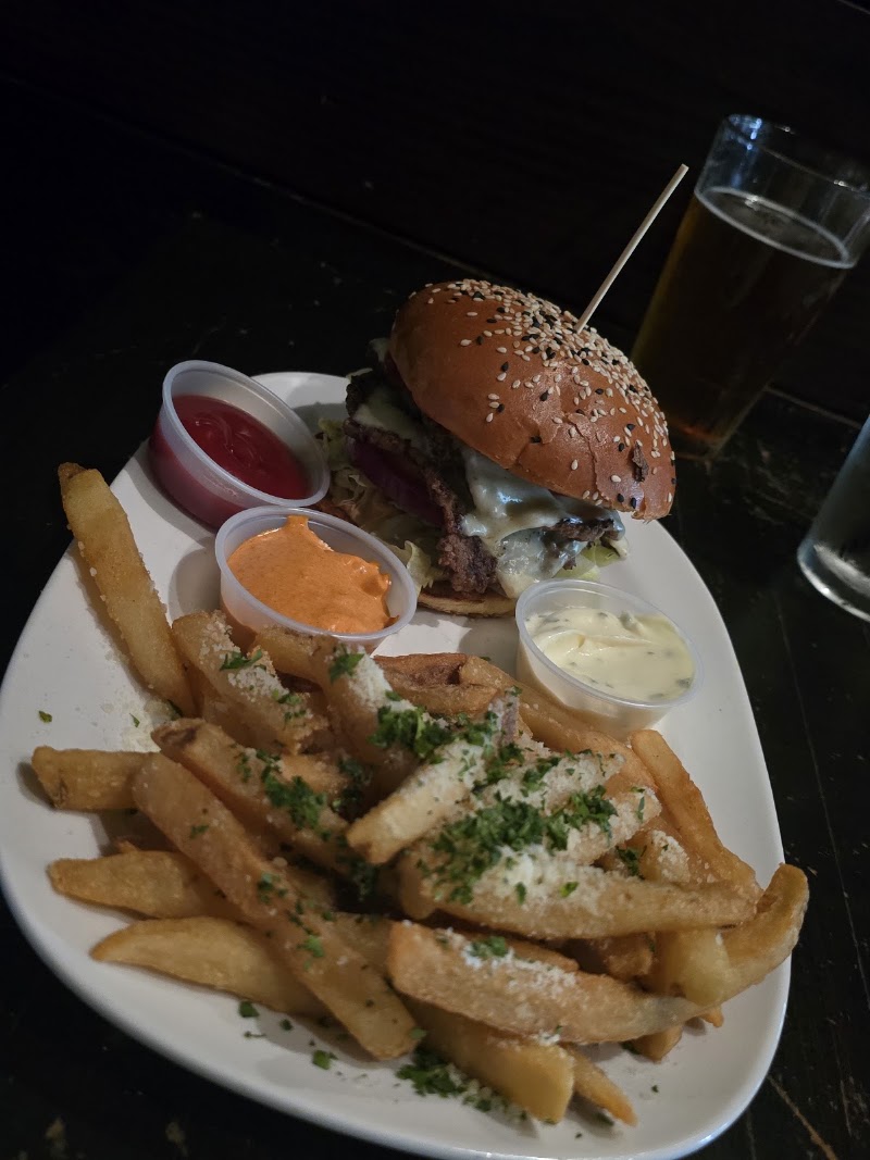 Cypress Street Pint & Plate photo 4