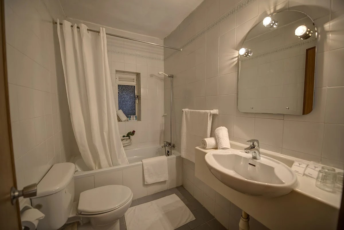 Sliema Chalet Hotel, Sliema, Malta — photo 4 of 8