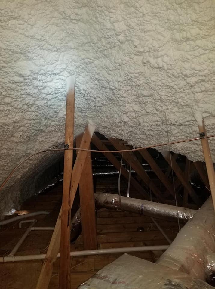 Dallas Spray Foam Insulation - General Contractor in Dallas