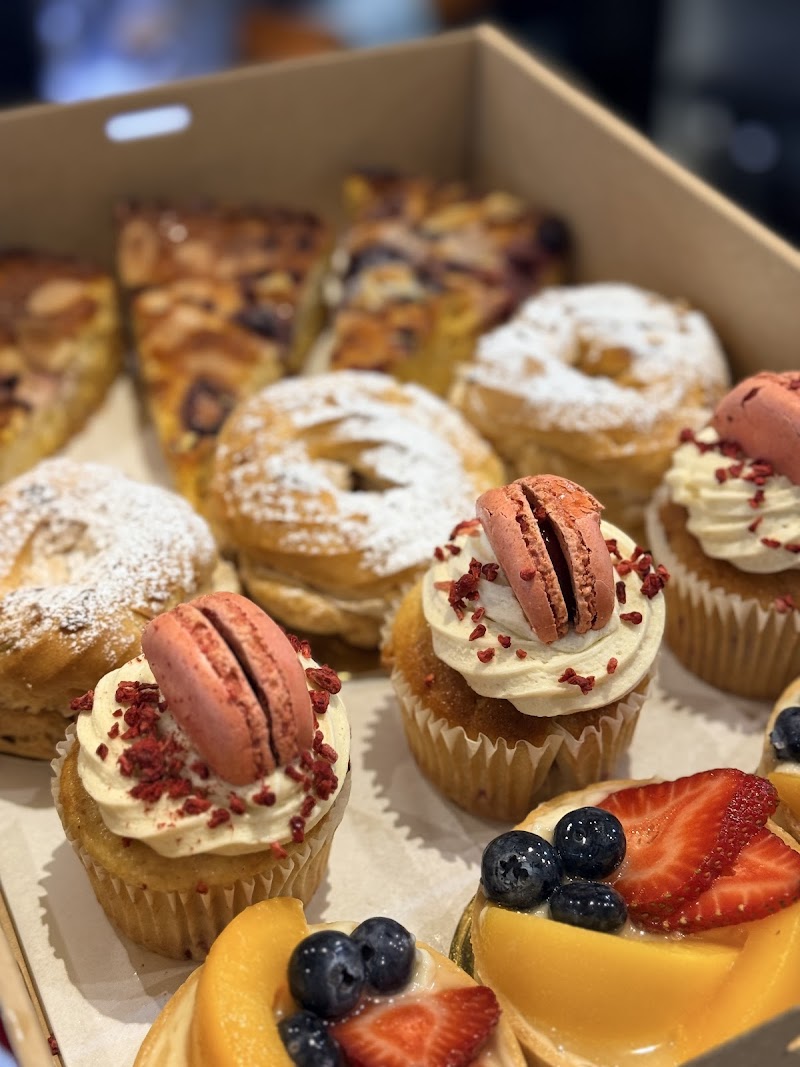 Little France photo 5