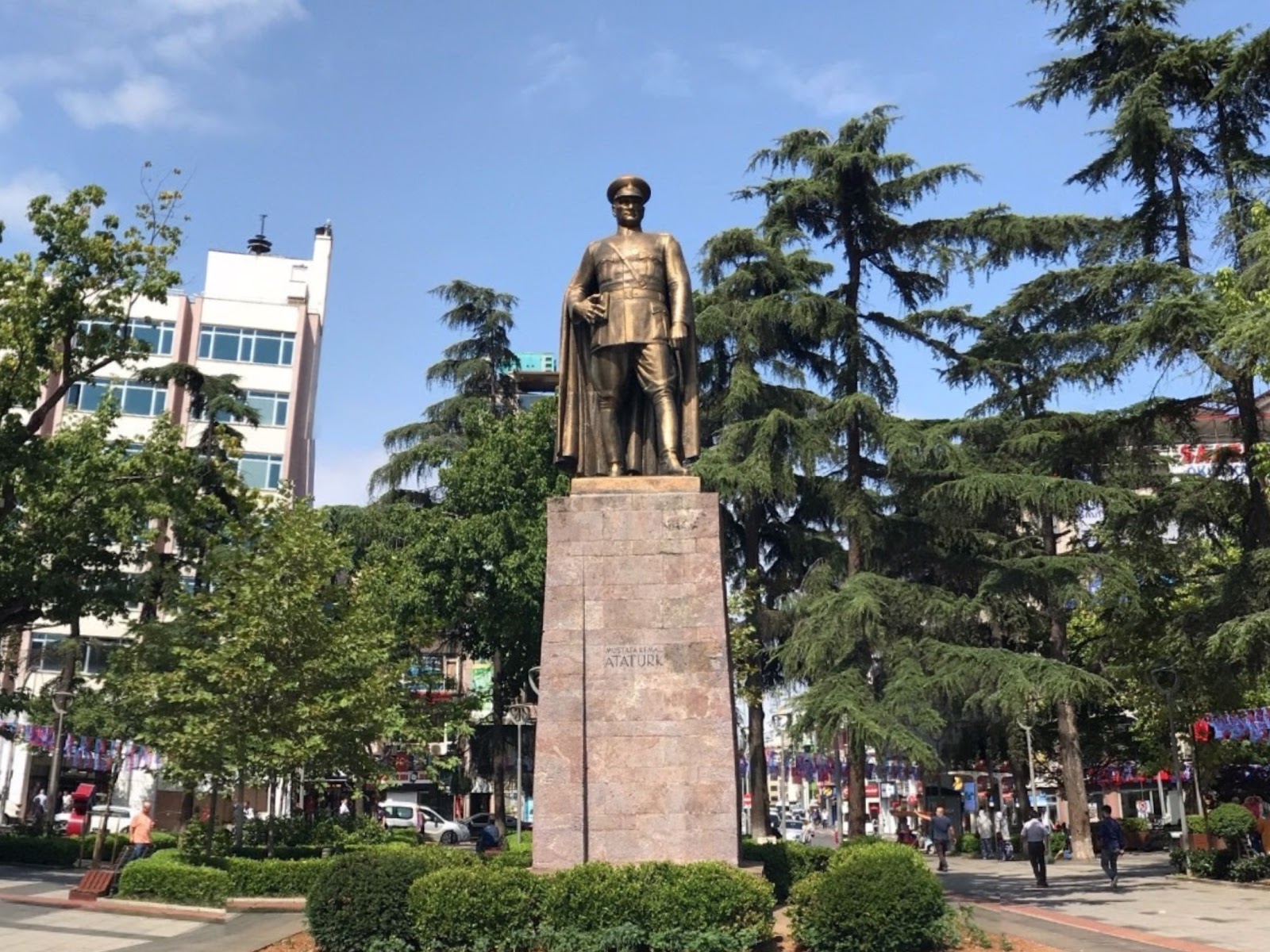 Trabzon Meydan Parkı mekanı