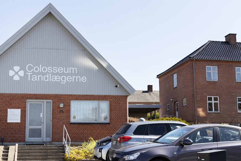 Colosseum Tandlægerne Skibby - billede 1