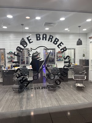 Fresh fade barber studio photo 3