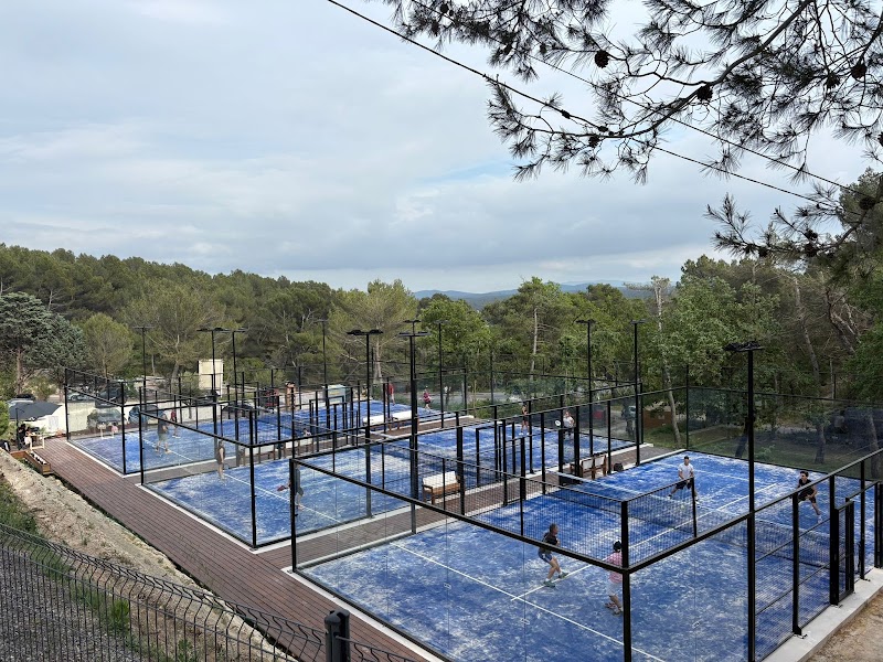 Avenue Padel Fuveau, club de padel à Fuveau