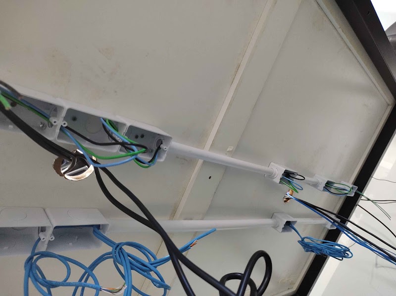 Foto de RDS INSTALAÇÃO E MANUTENÇÃO ELÉTRICA