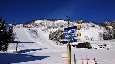 Togari Onsen Ski Area - 6