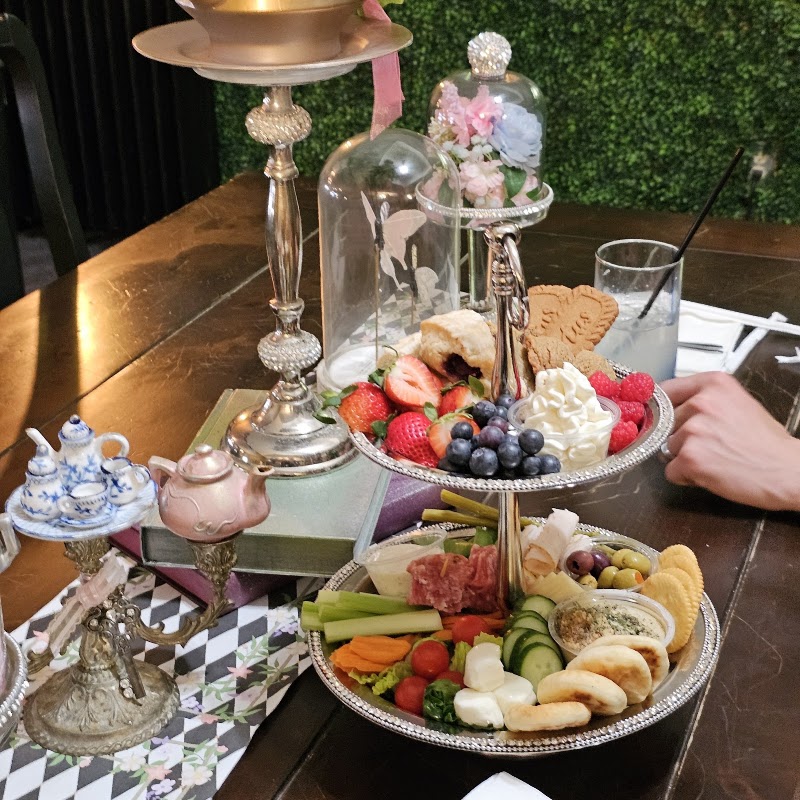 Le Cirque Cafe & Confectionary at The Lebanon Mercantile photo 3