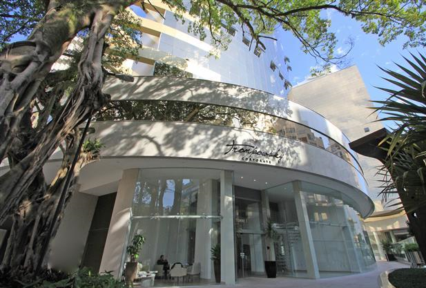 Dra. Daniela Thys Ortodontista - Florianópolis