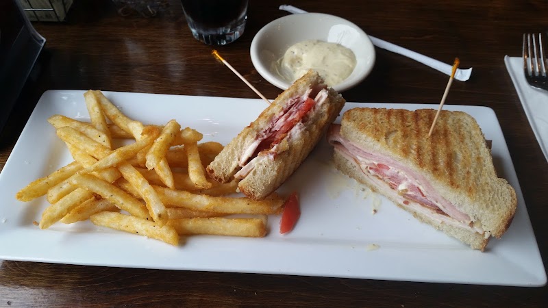 Napoleon Cafe photo 2