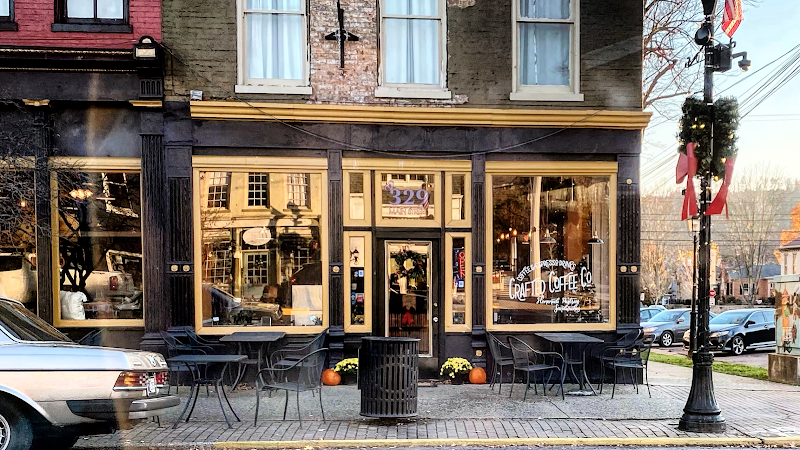 Analog Coffee & Records photo 1