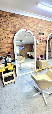 Ca Lumea Hair by Winnie