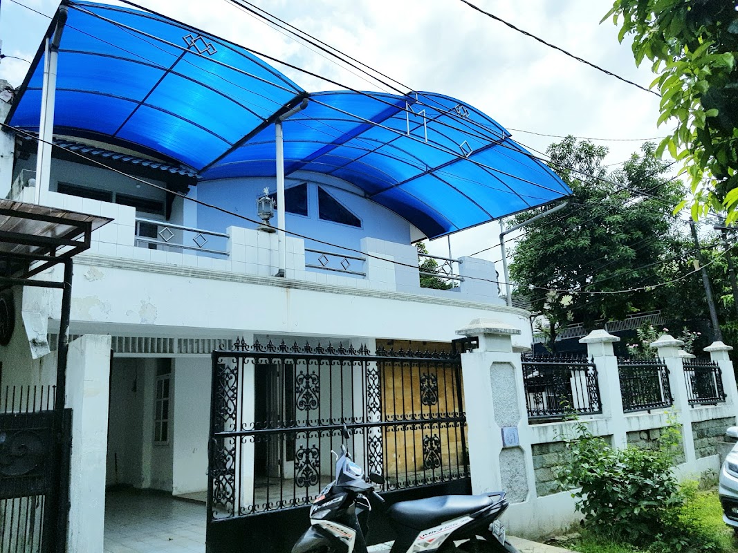 KOST PISANGAN CIRENDEU