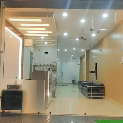 Dr Hera's Skin & Hair Clinic - Image 2