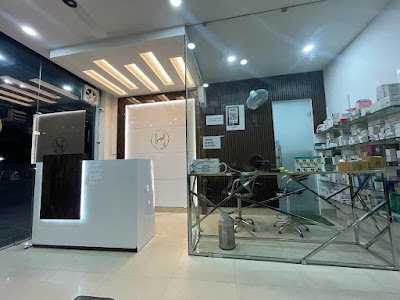 Dr Hera's Skin & Hair Clinic - Image 3