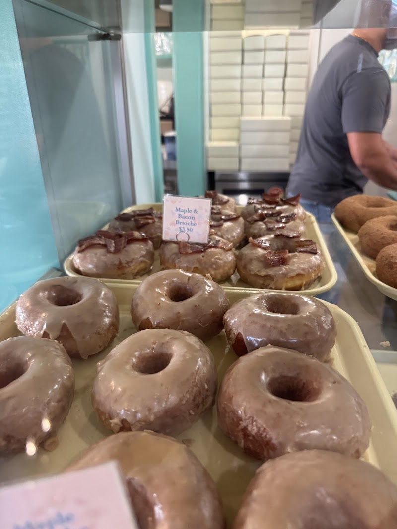 Dulce Dough Donuts & Bakery photo 3
