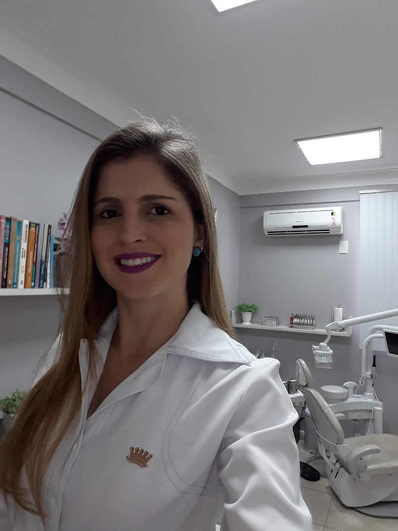 Dra Juliana Franco Oliveira - Ortodontista e Ortopedista Facial em Belém - foto 1