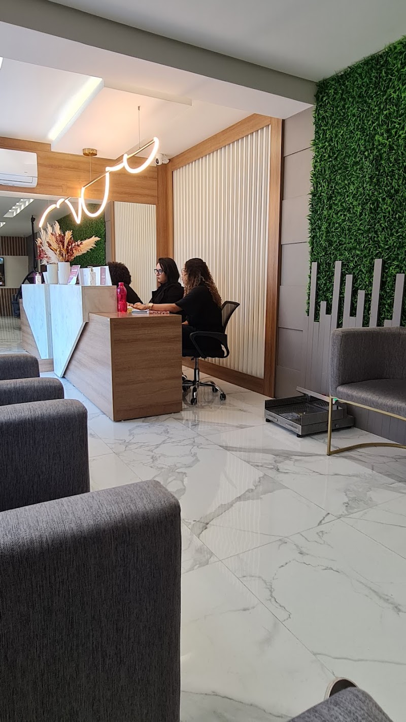 SorriaMed Clínica Odontológica | Dentistas Especialistas na Taquara, Barra e Méier| Implantes Dentários, Próteses e Estética. - foto 3