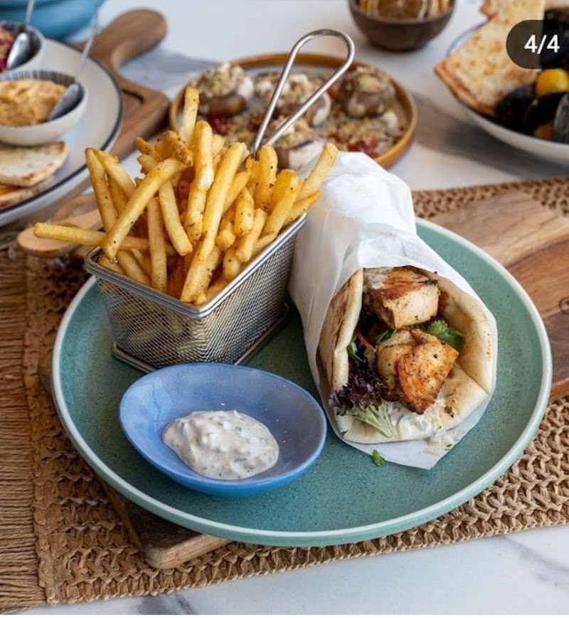 Oh My Greek Kitchen & Bar photo 3