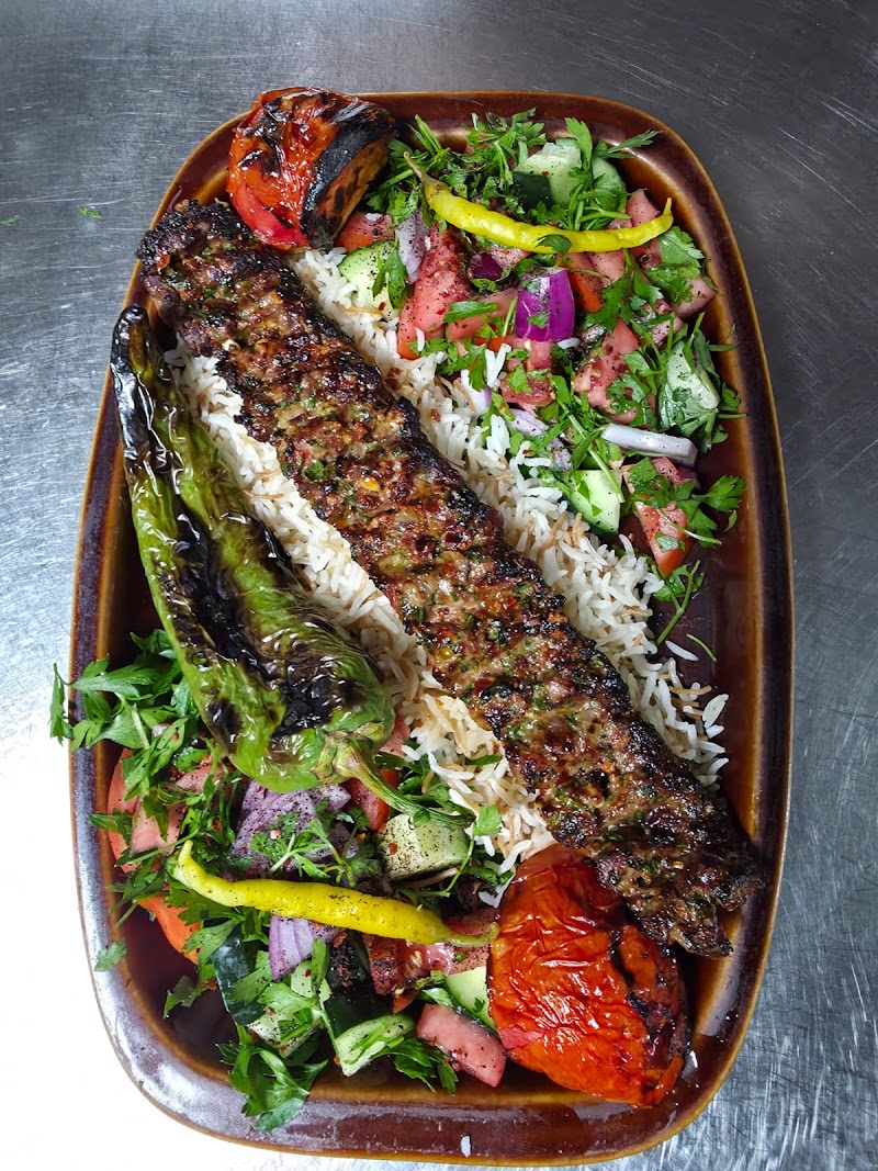 Restaurante Jalo Turco - Parrilla y platos tradicionales photo 2