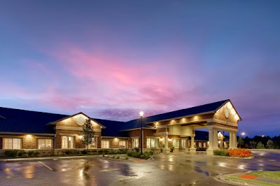 Maple Glen Memory Care Community facility photo