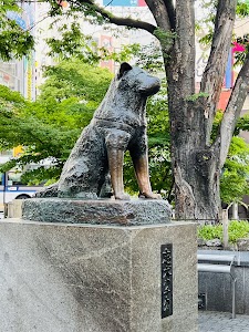 忠犬ハチ公像