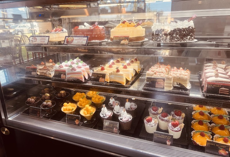 85°C Bakery Cafe - Torrance photo 3