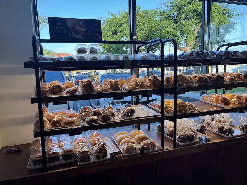 85°C Bakery Cafe - Torrance photo 2