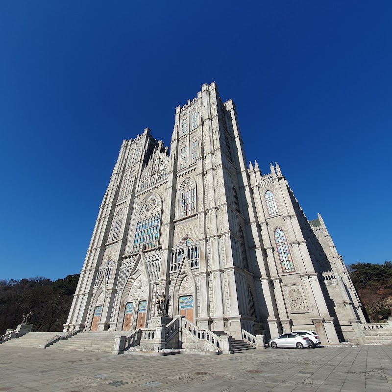 Kyung Hee University Seoul Campus