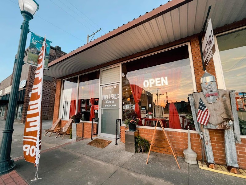 Honey & Pearl's Boutique Coffeehouse photo 3