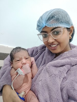 Dr. Nikita Tiwari- Best Gynaecologist in Bhopal and laproscopic surgeon - Image 2