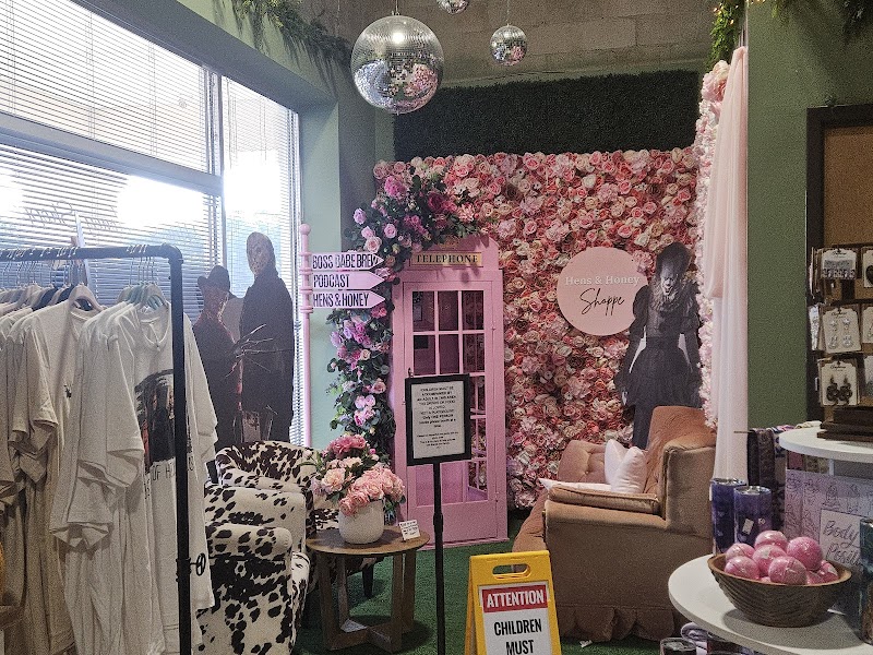 Hens & Honey Shoppe photo 1