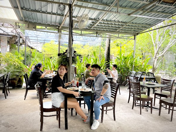 Big Ben Breakfast and Western Cafe - Photo 1