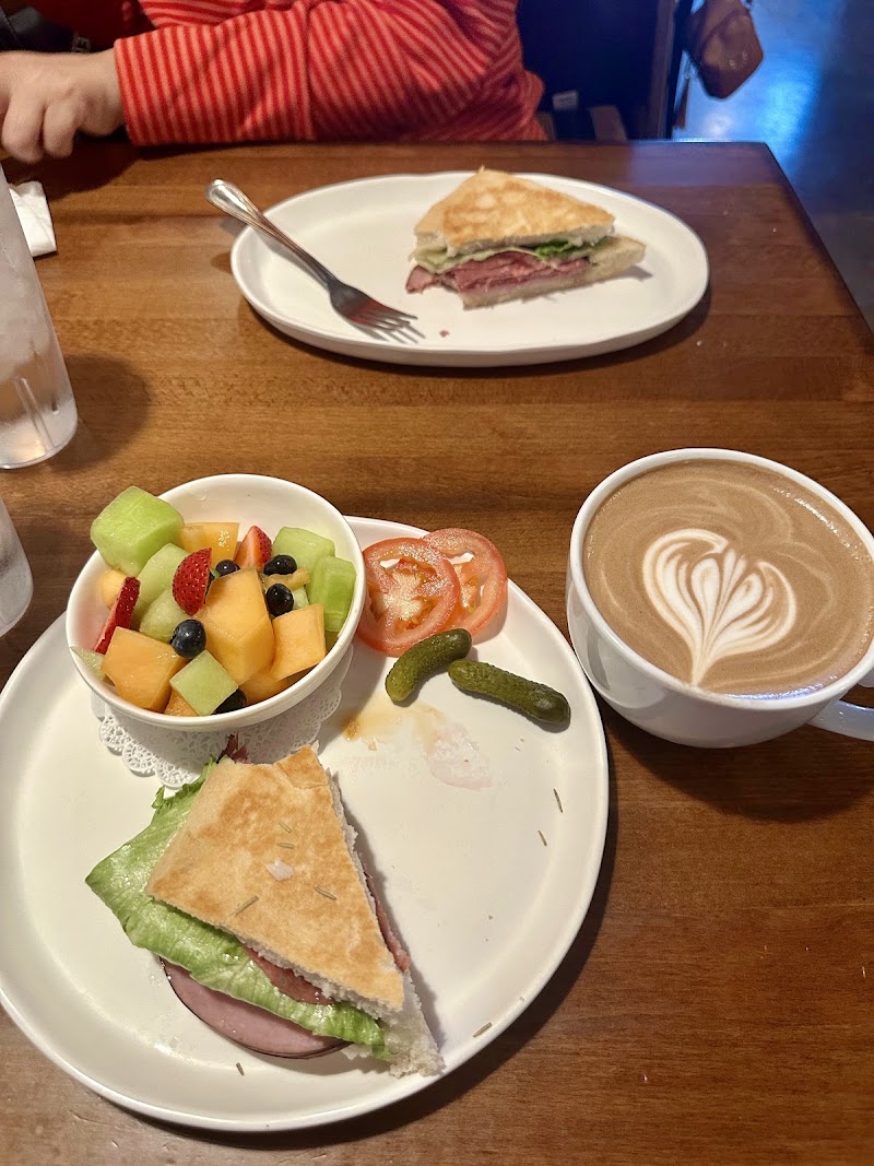 Jantz Cafe & Bakery photo 3