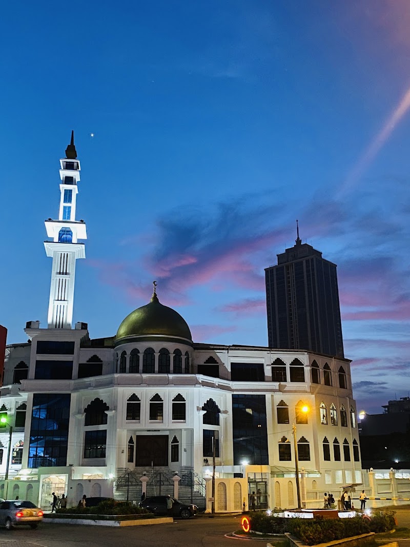 Kollupitiya Jummah Masjid photo 1